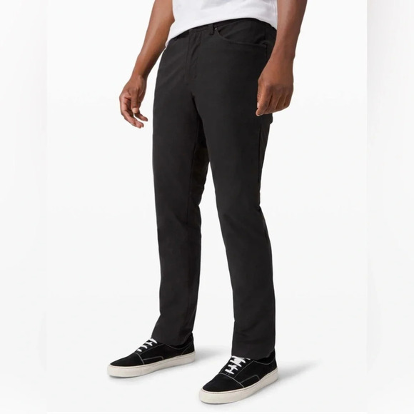 Lululemon ABC Pant Classic *Utilitech 32"
Black - Picture 1 of 7